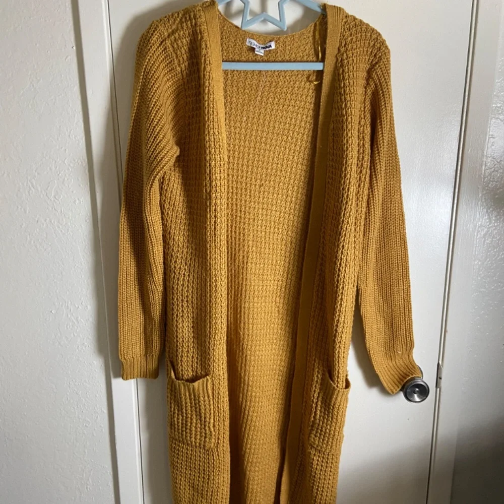 Knitt Ribbed Cardigan (Mustard) - Picture 2 of 3